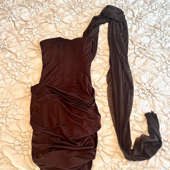 Meshki Mattea Dress - Picture 3 of 5